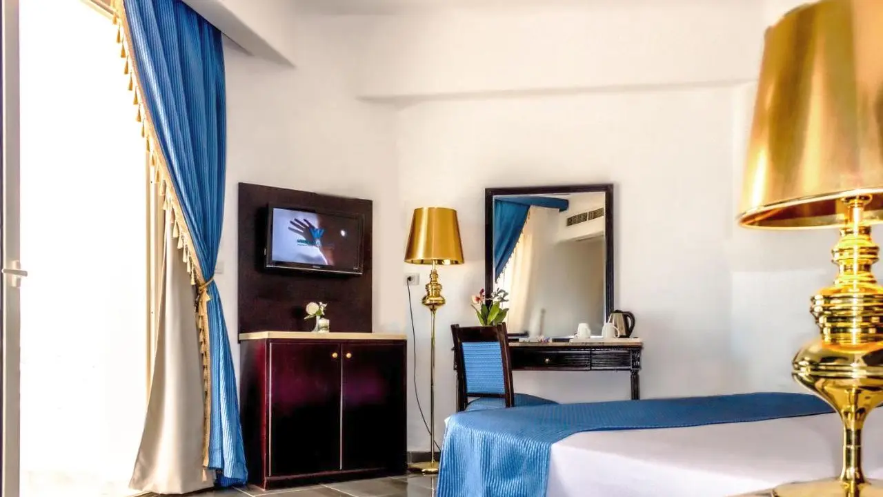 الفندق قصر وايت فالي - الغردقة